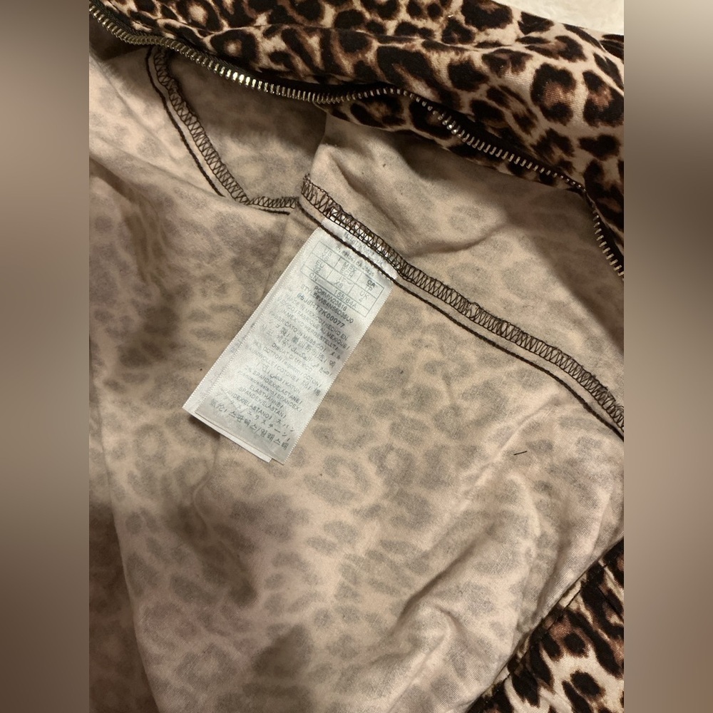 Guess Leopard Print Women's Jacket - Picture 5 of 11